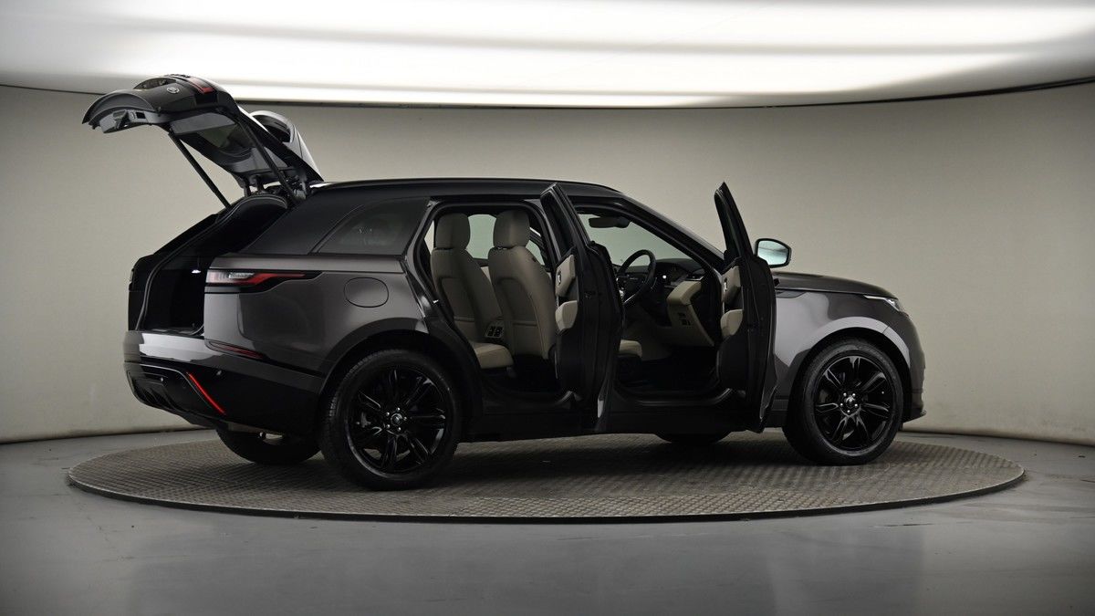 More views of Land Rover Range Rover Velar