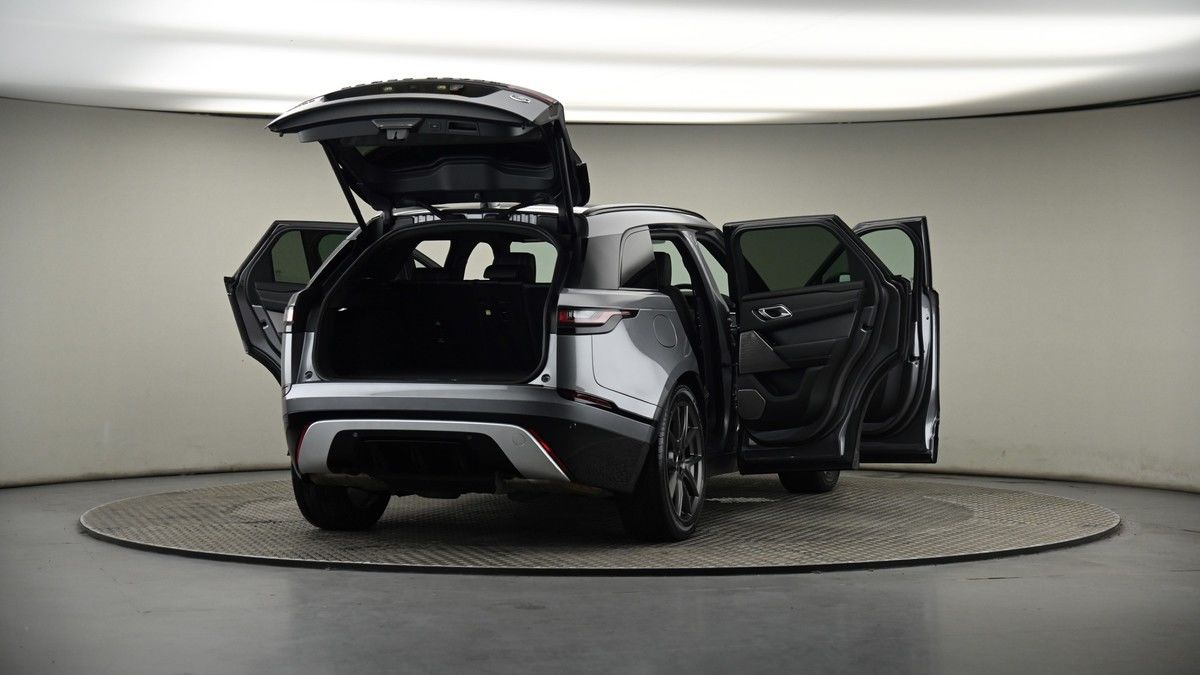 More views of Land Rover Range Rover Velar