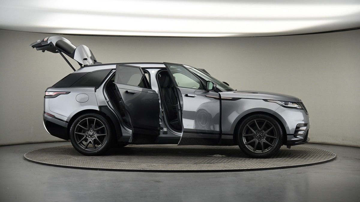 More views of Land Rover Range Rover Velar