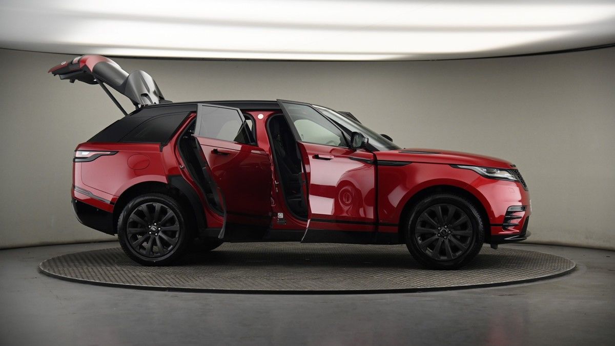 More views of Land Rover Range Rover Velar