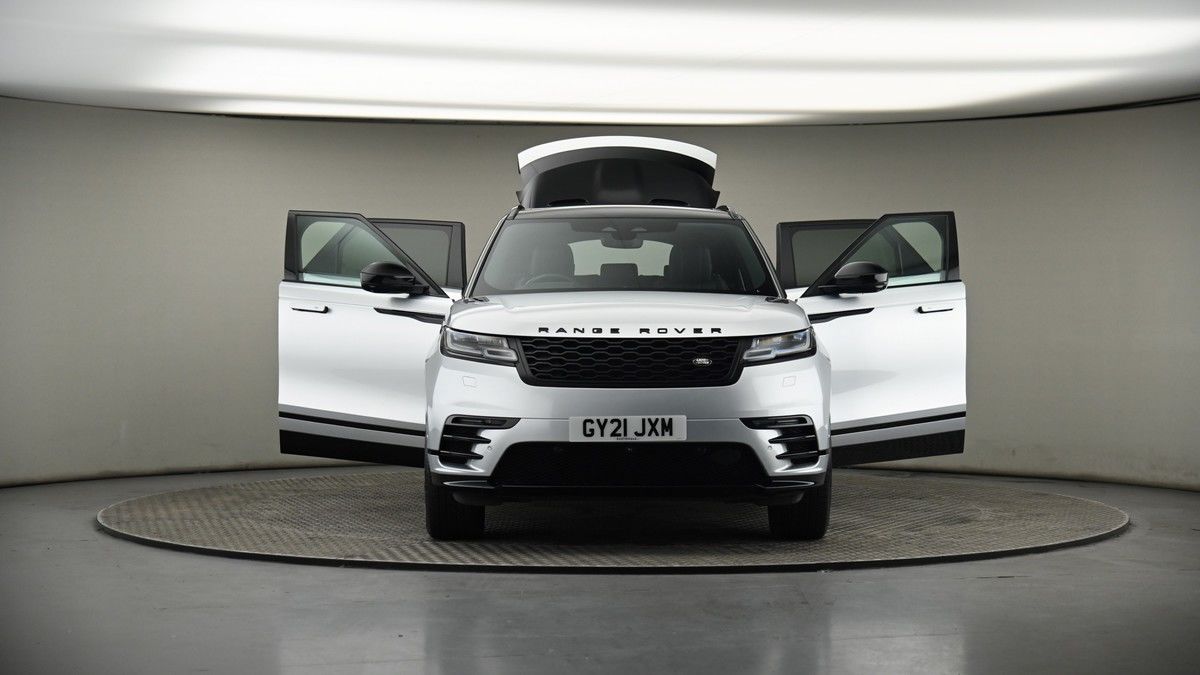 More views of Land Rover Range Rover Velar