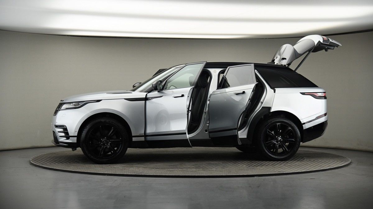 More views of Land Rover Range Rover Velar
