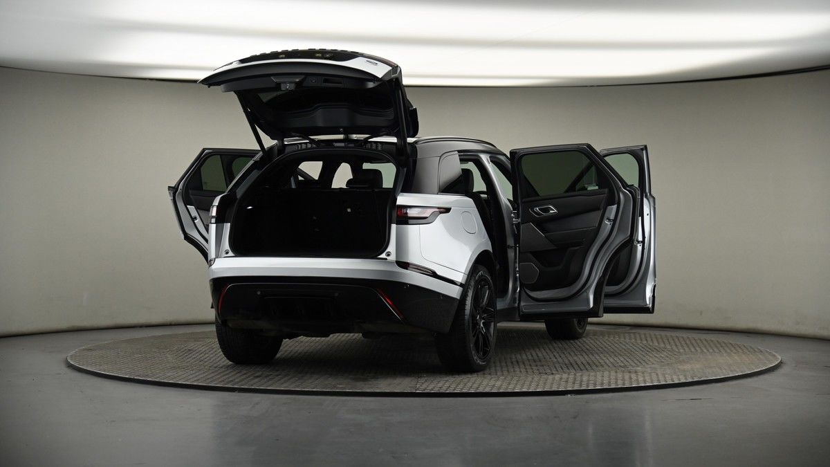 More views of Land Rover Range Rover Velar