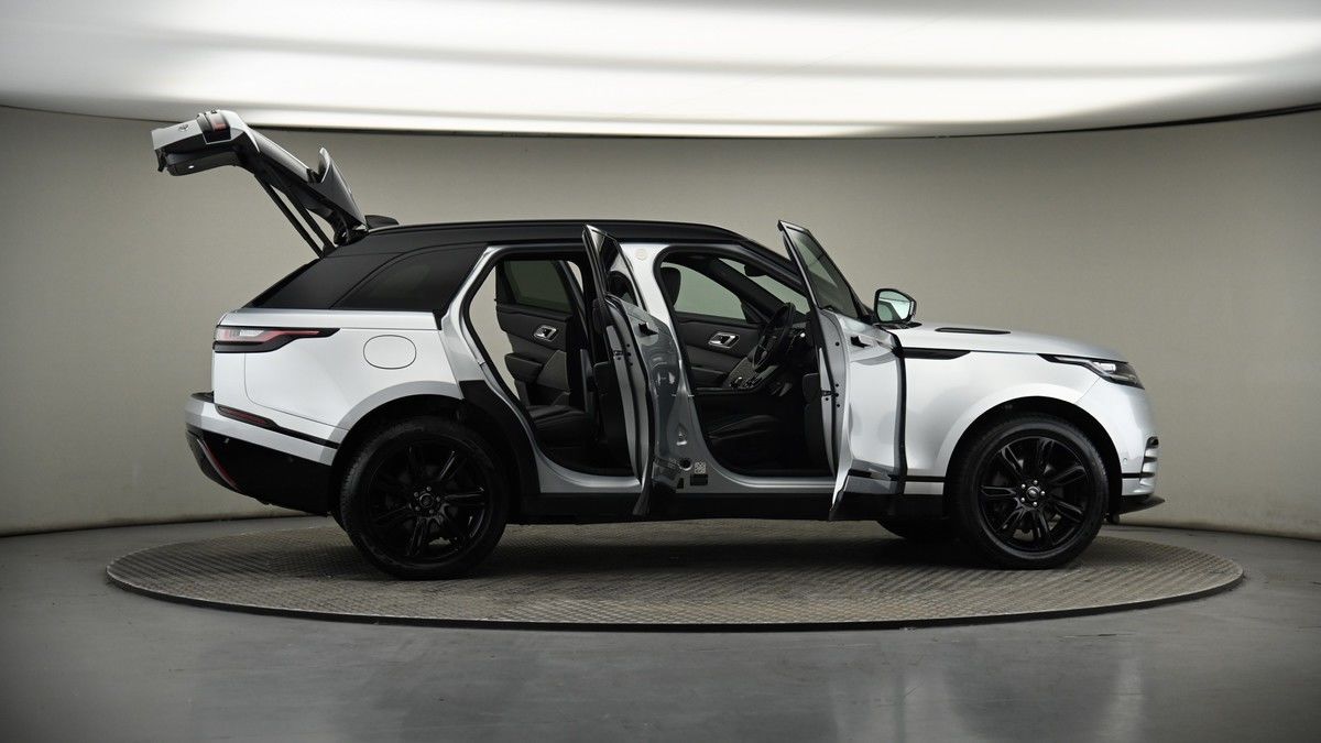 More views of Land Rover Range Rover Velar