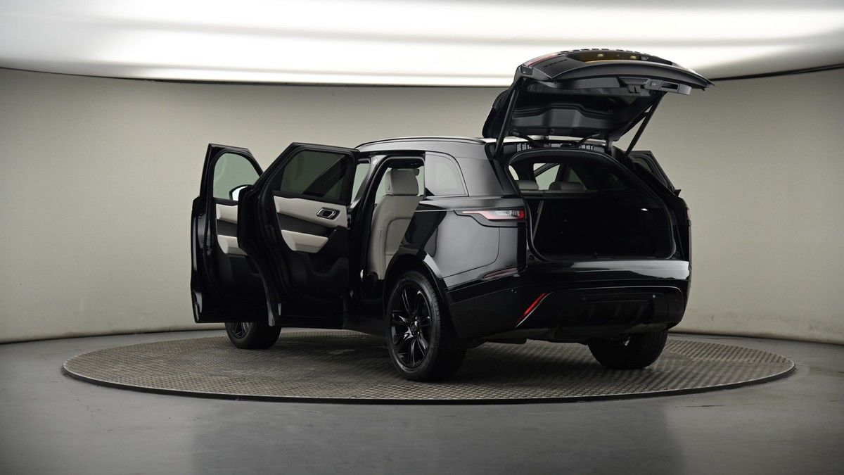Land Rover Range Rover Velar Image 8