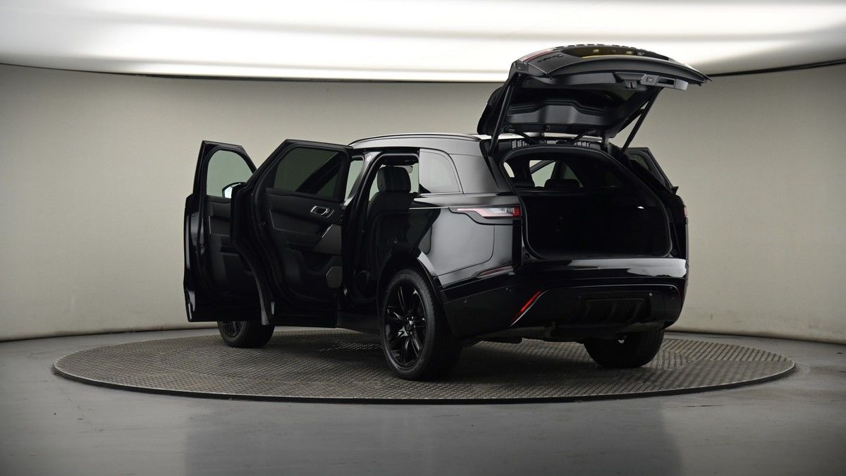Land Rover Range Rover Velar Image 8