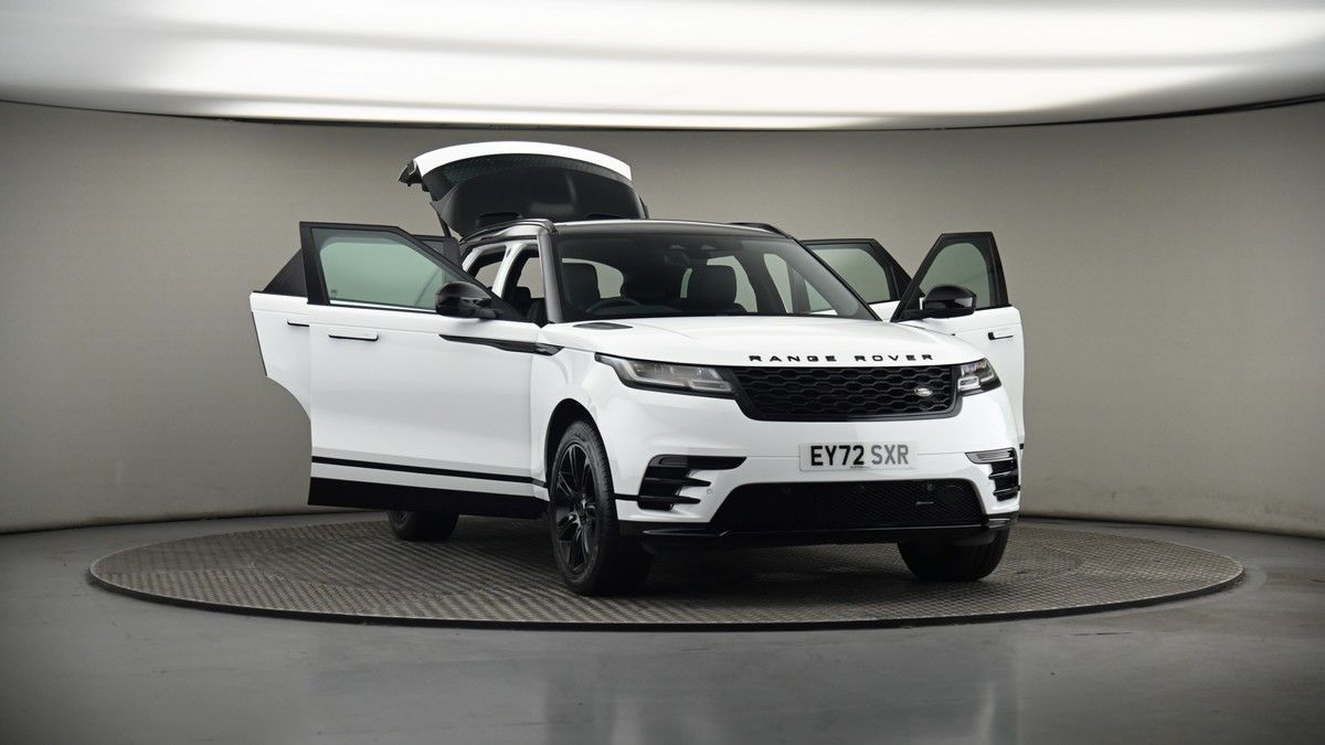 More views of Land Rover Range Rover Velar