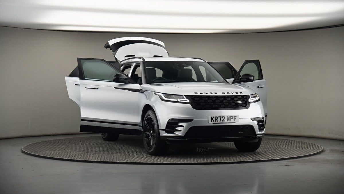 More views of Land Rover Range Rover Velar