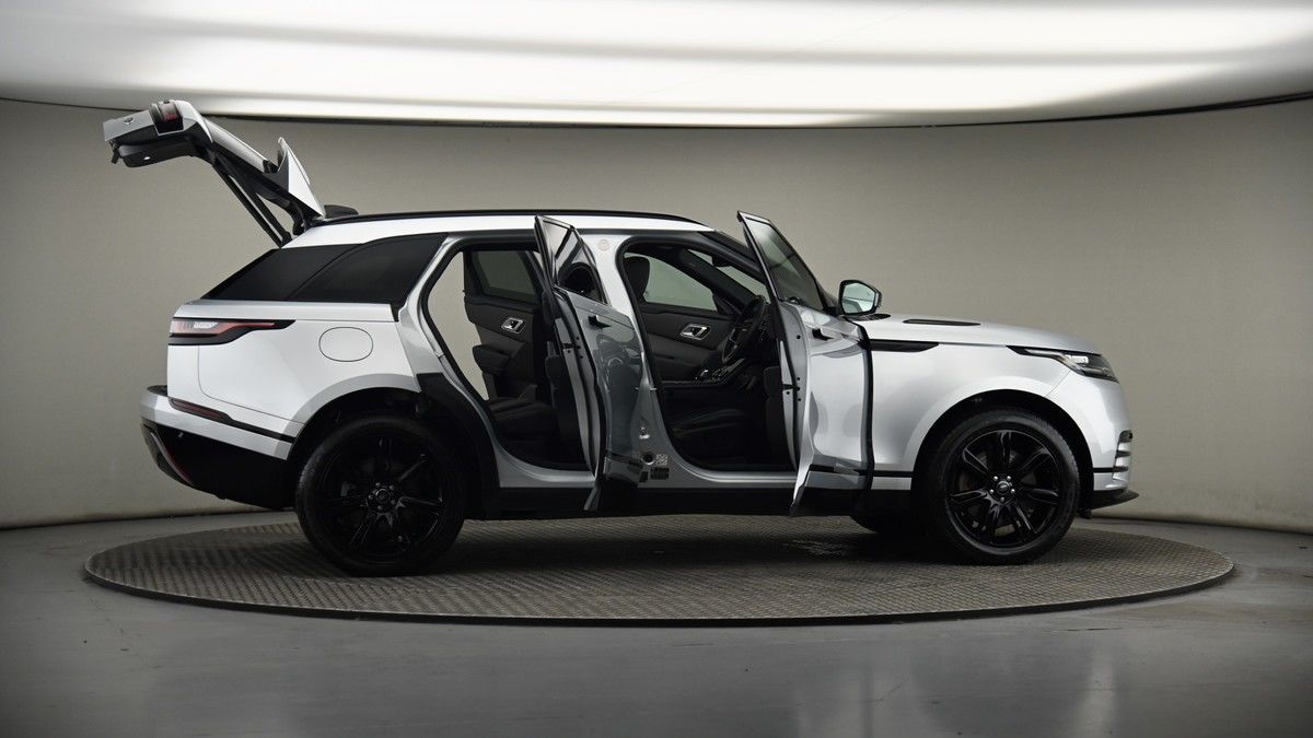 More views of Land Rover Range Rover Velar