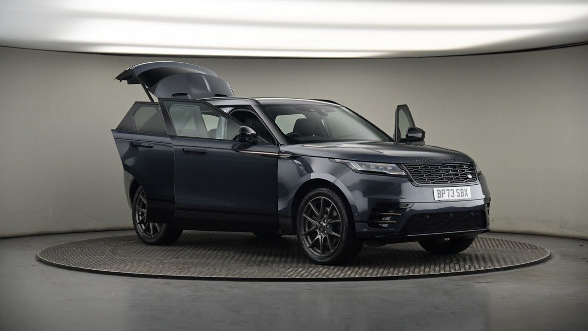More views of Land Rover Range Rover Velar