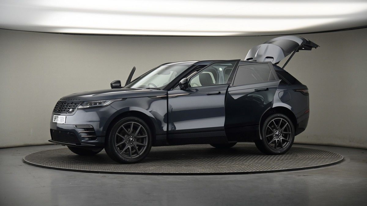 More views of Land Rover Range Rover Velar