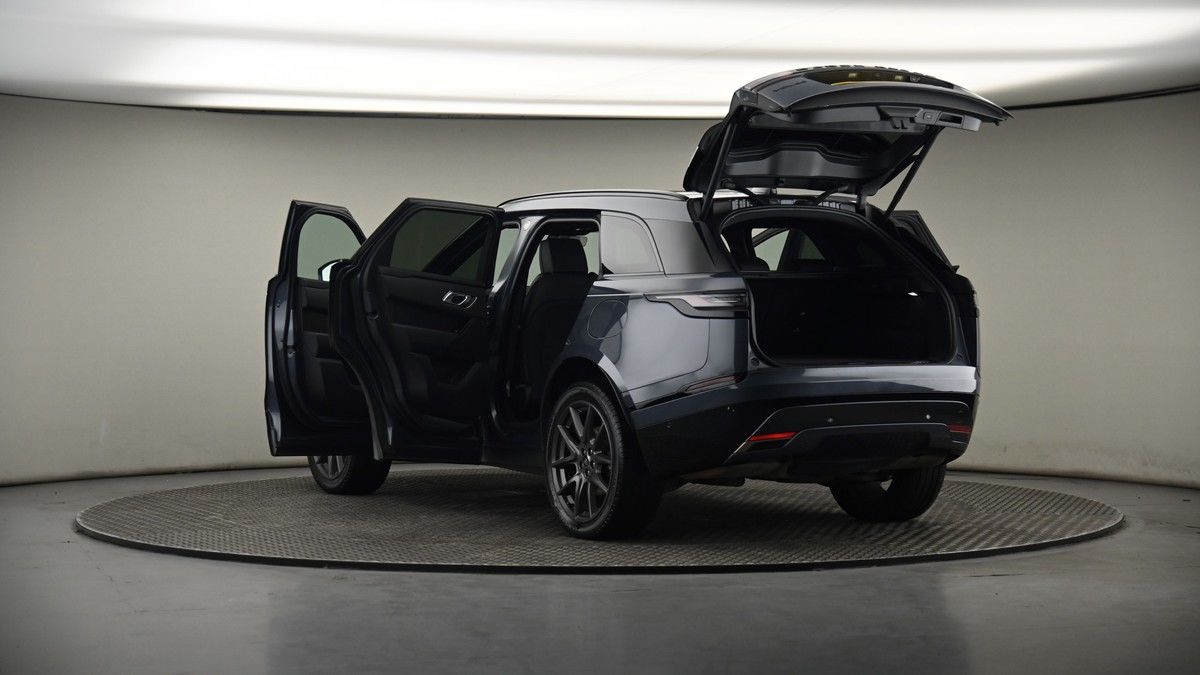 Land Rover Range Rover Velar Image 8
