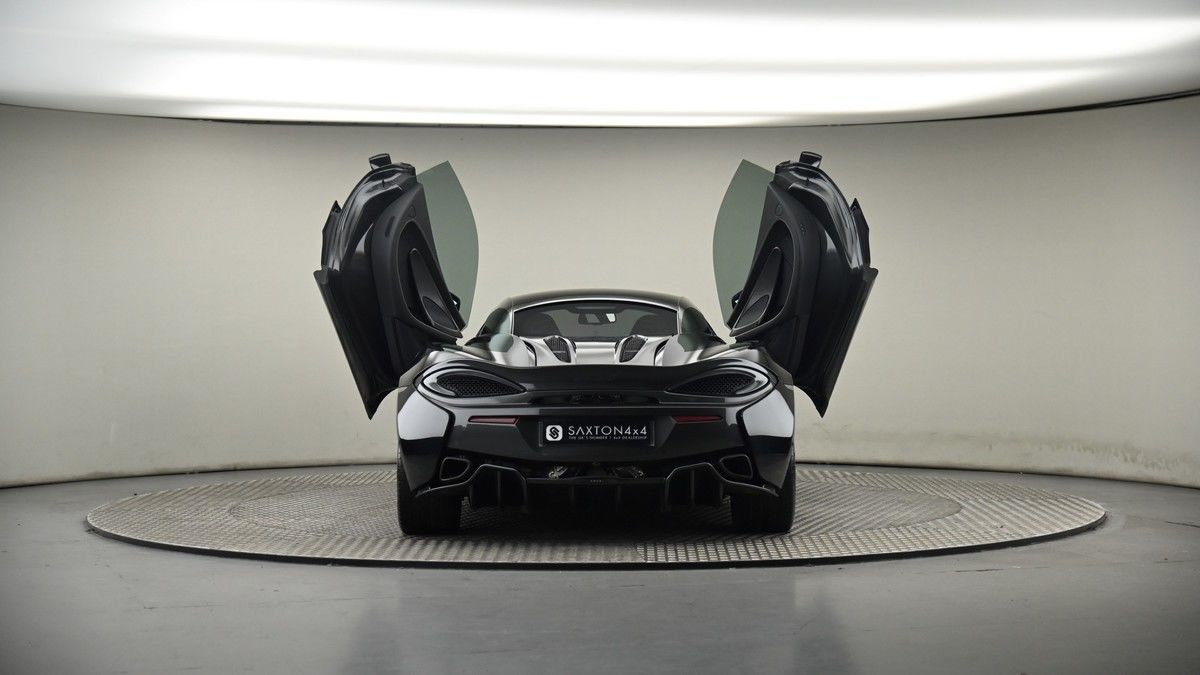 More views of McLaren 570S