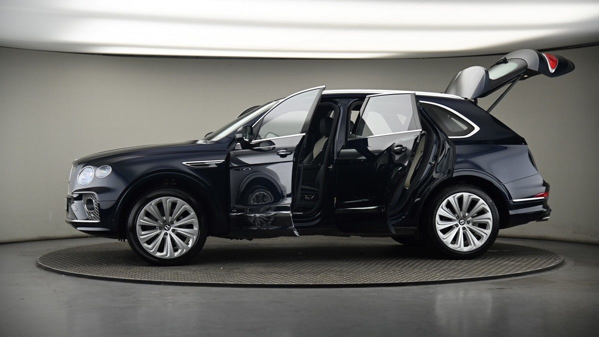 More views of Bentley Bentayga