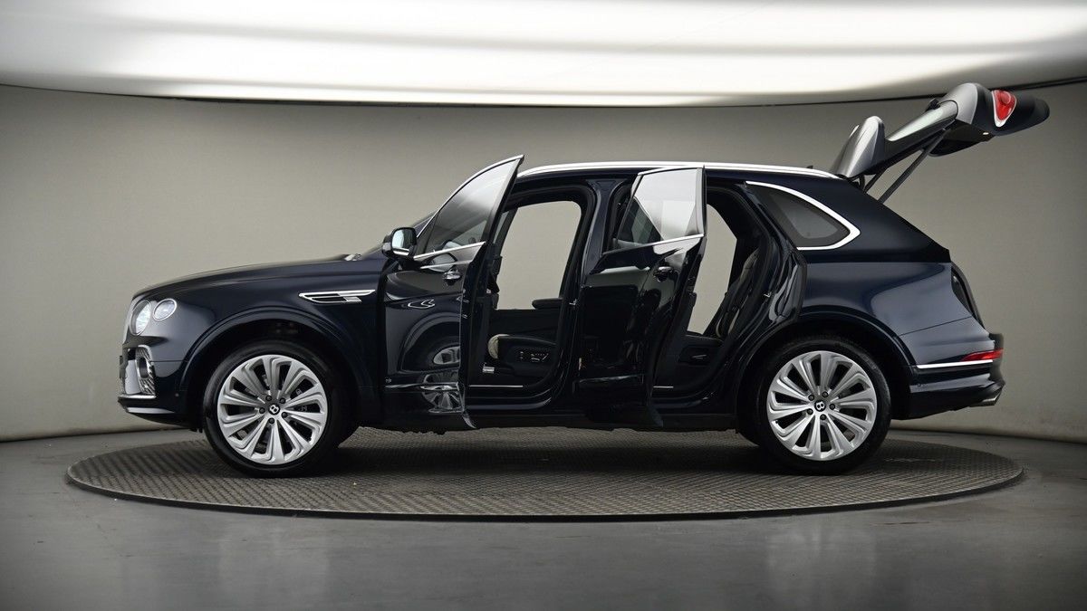More views of Bentley Bentayga