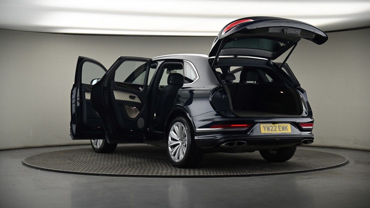 Bentley Bentayga Image 8
