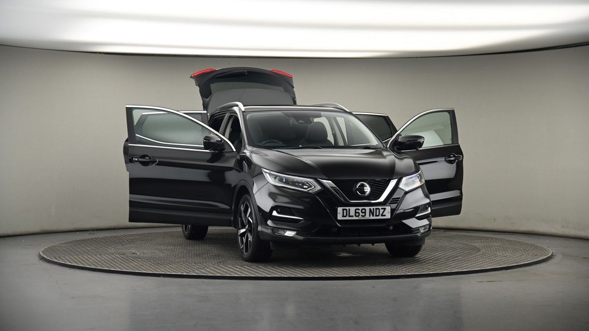 More views of Nissan Qashqai