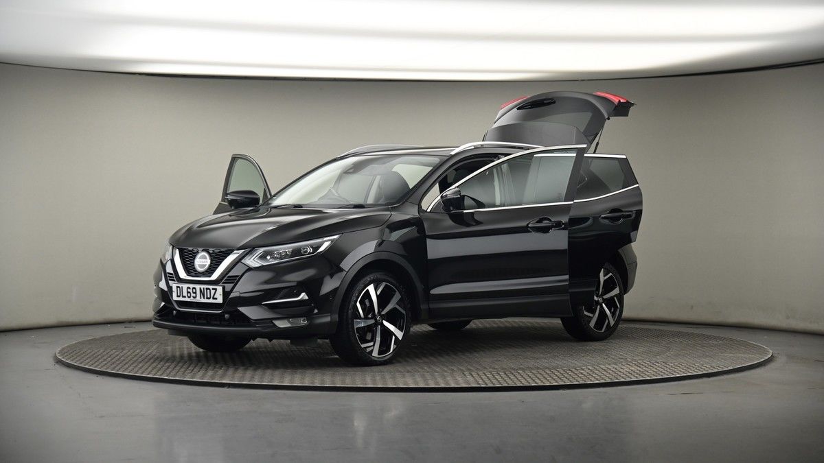 More views of Nissan Qashqai