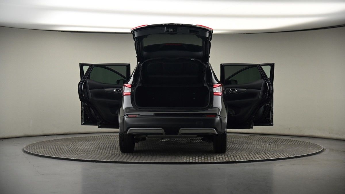 More views of Nissan Qashqai