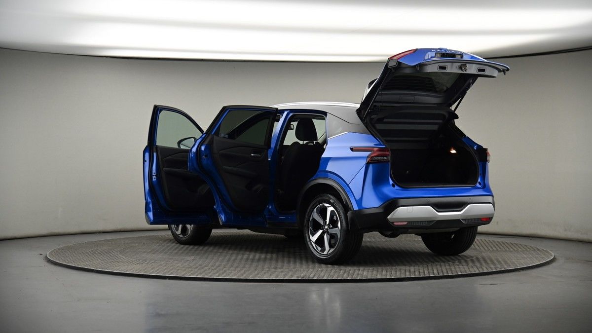 More views of Nissan Qashqai