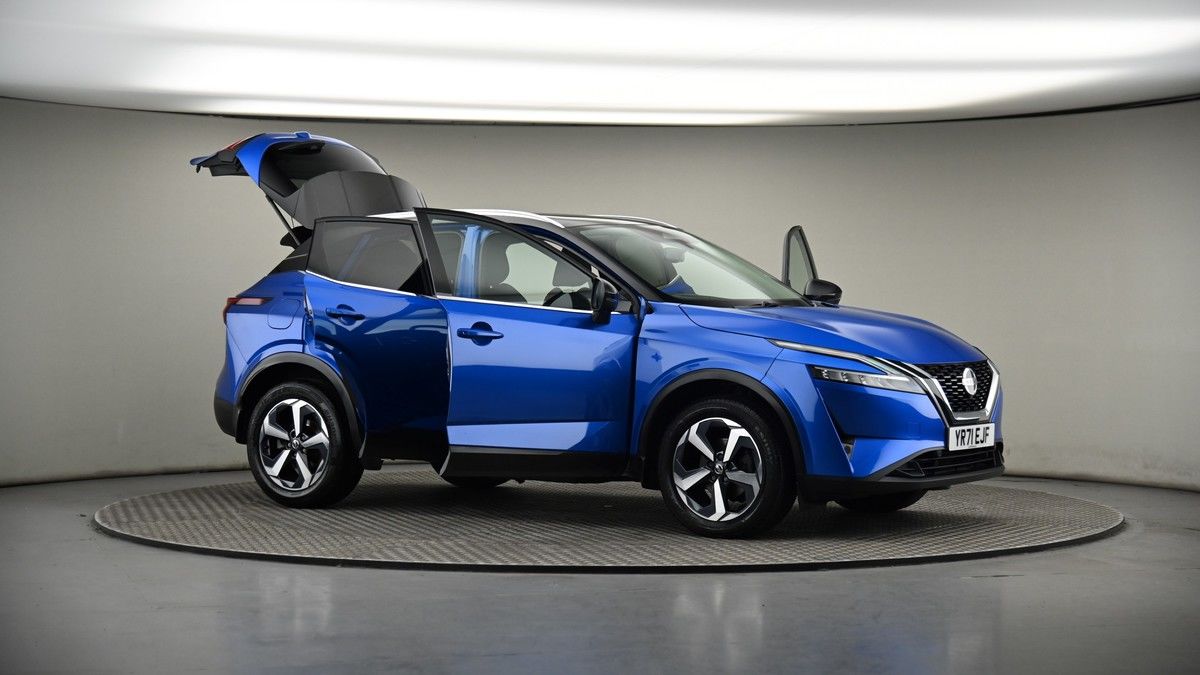 More views of Nissan Qashqai
