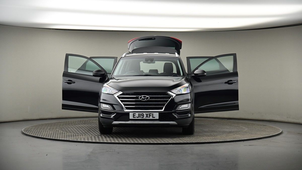 More views of Hyundai TUCSON