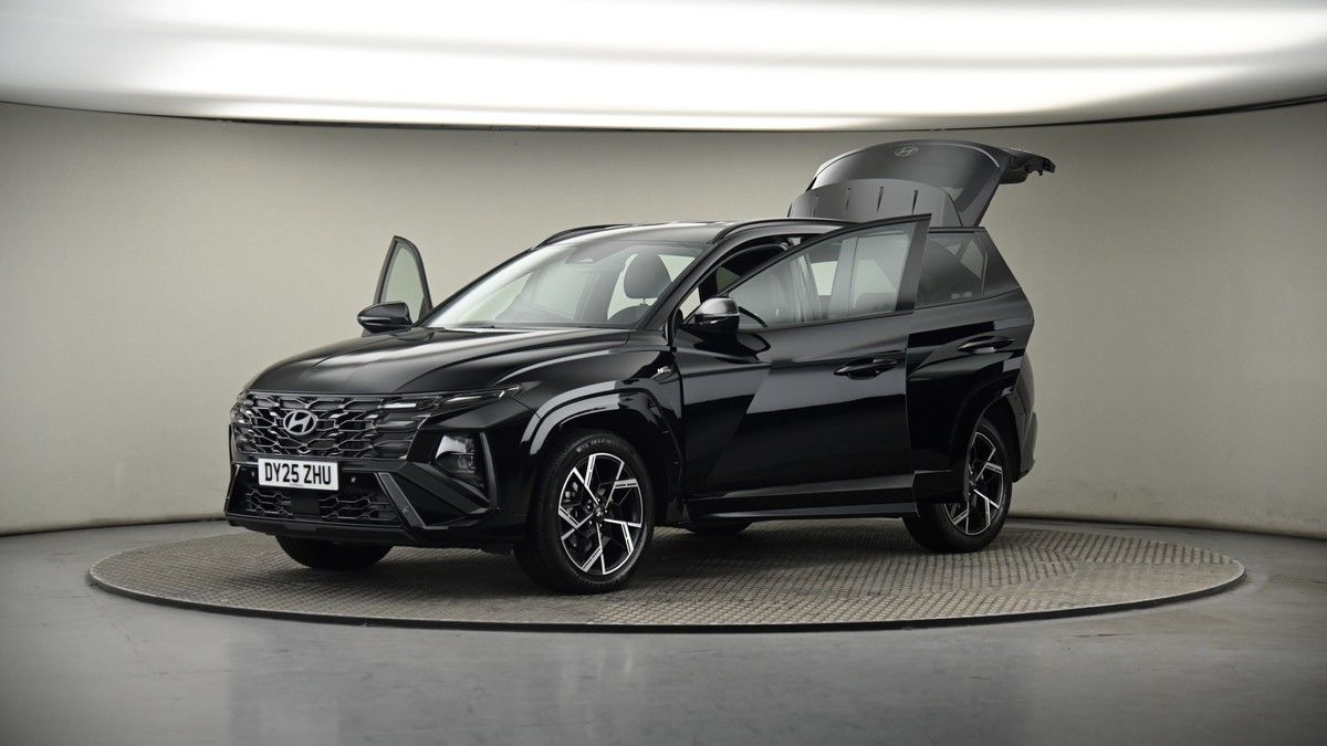 More views of Hyundai TUCSON