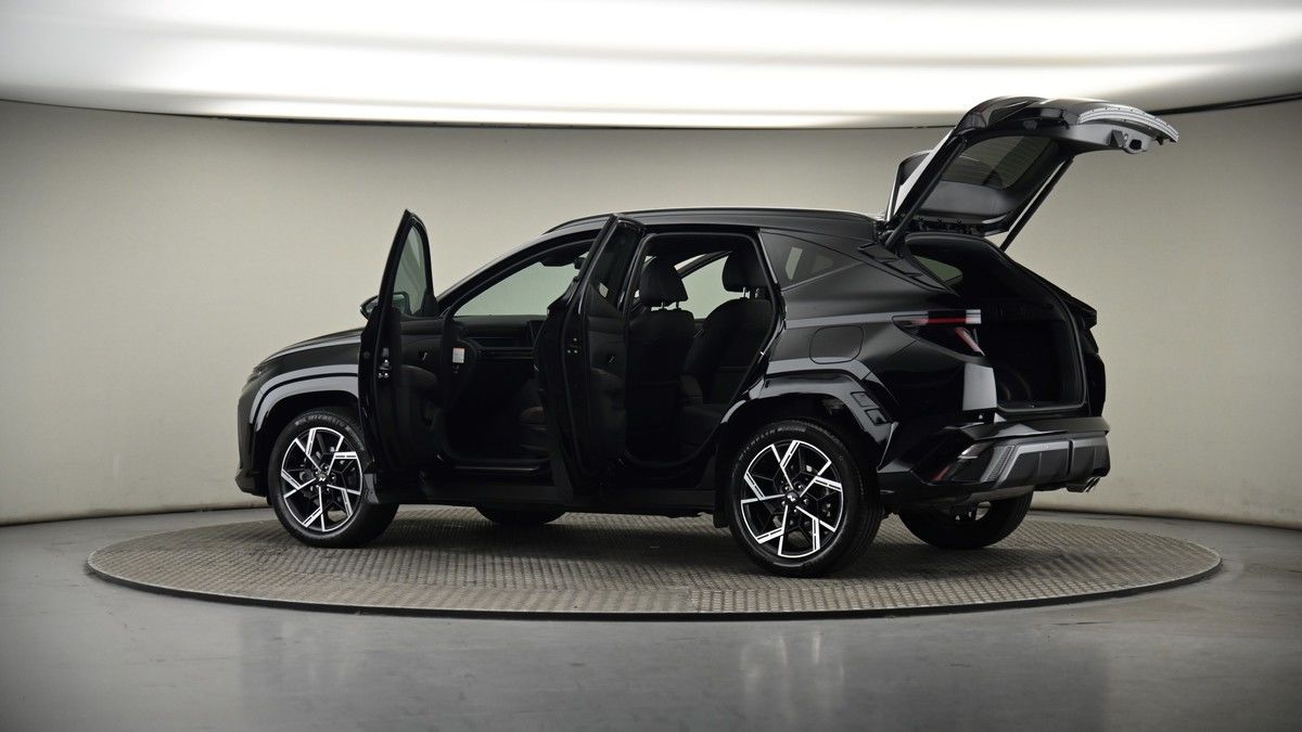 More views of Hyundai TUCSON