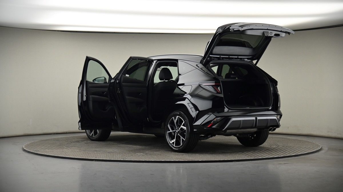 More views of Hyundai TUCSON