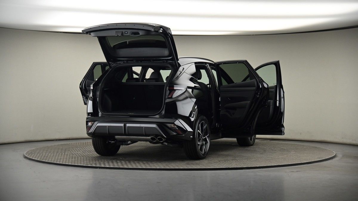 More views of Hyundai TUCSON