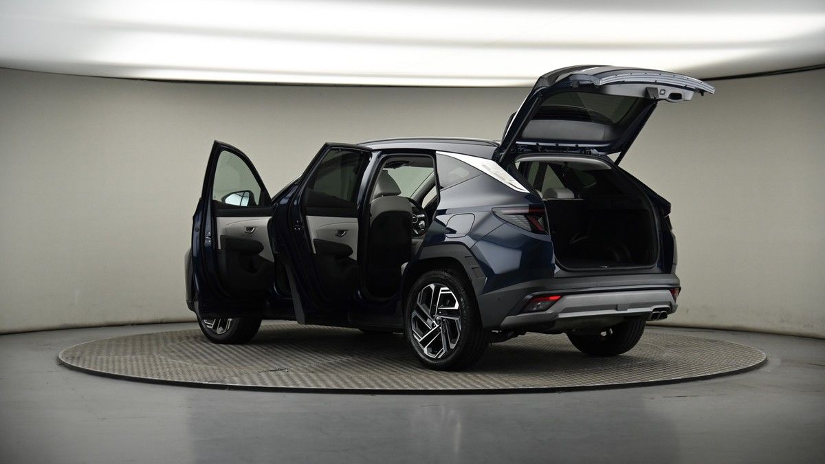More views of Hyundai TUCSON