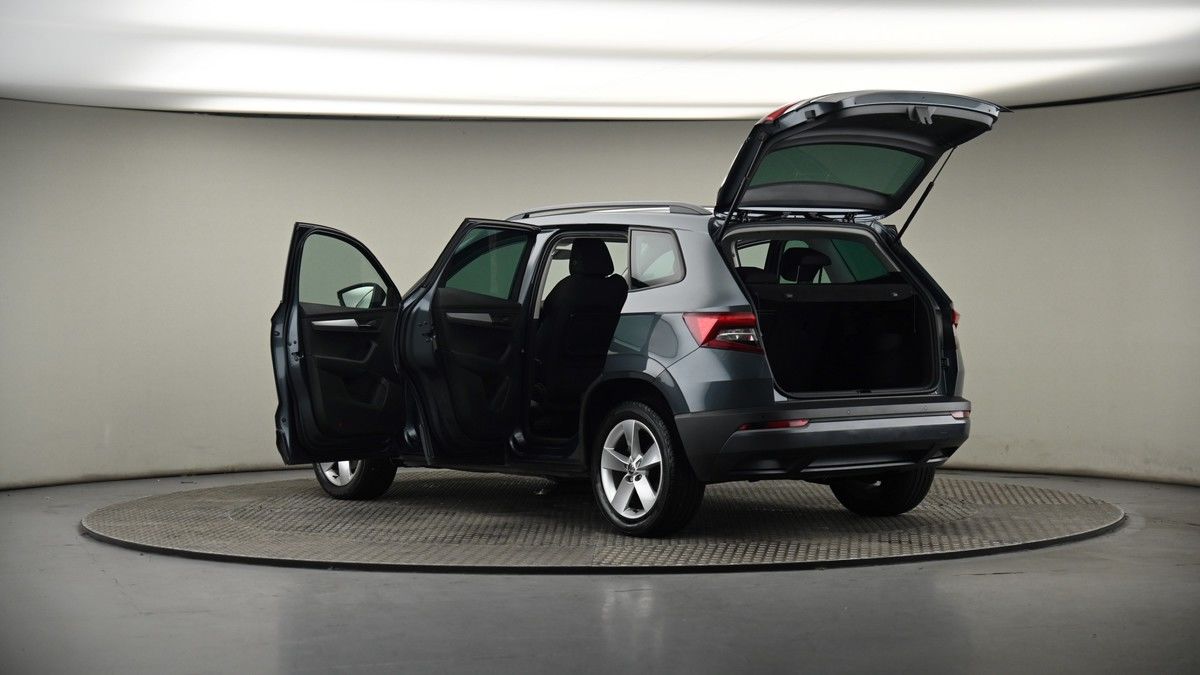 More views of Skoda Karoq