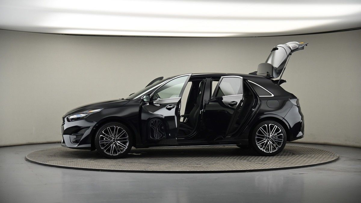 More views of Kia Ceed