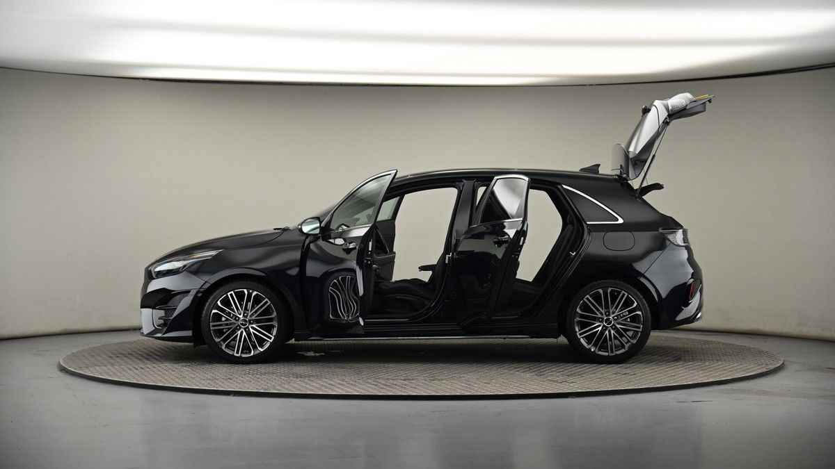 More views of Kia Ceed