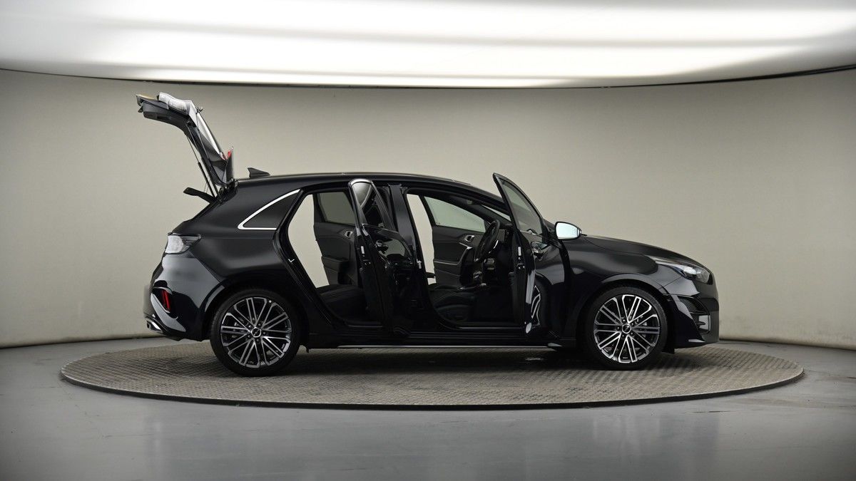 More views of Kia Ceed