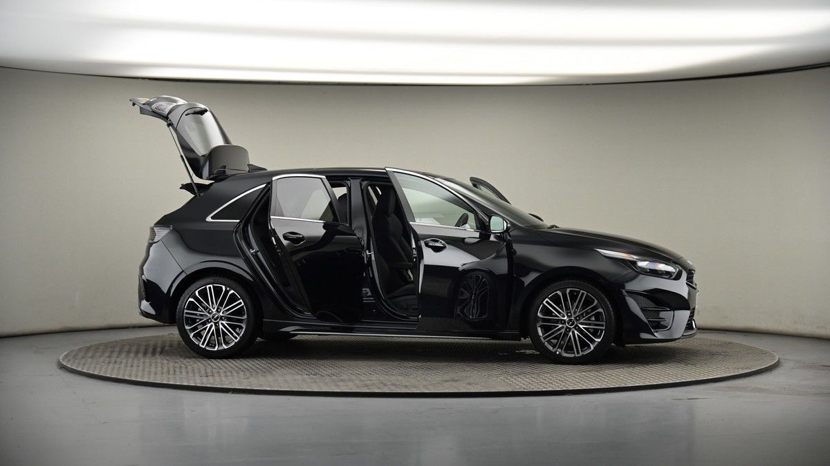 More views of Kia Ceed