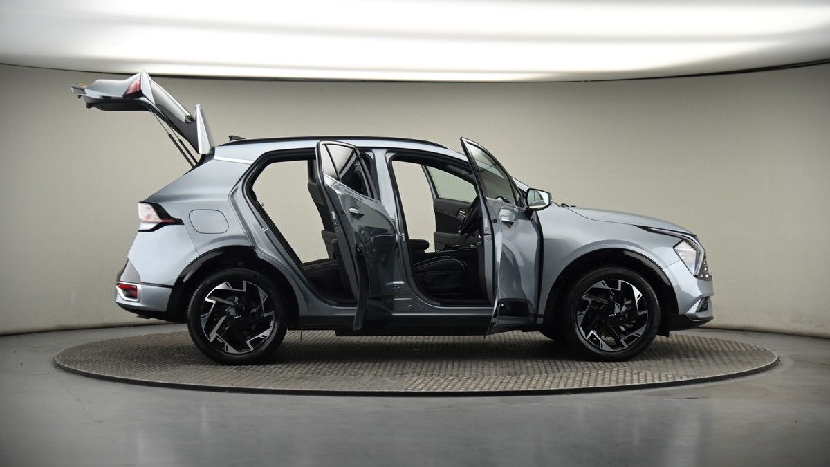 More views of Kia Sportage