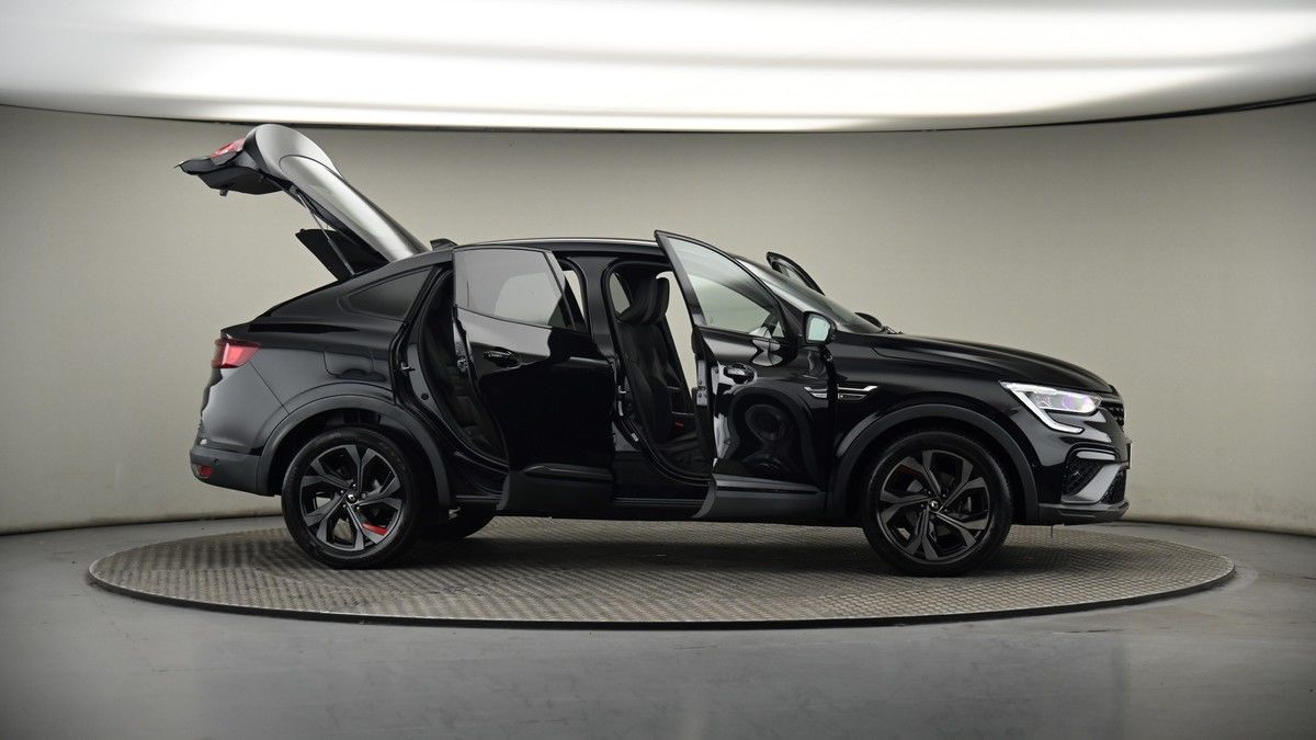 More views of Renault Arkana