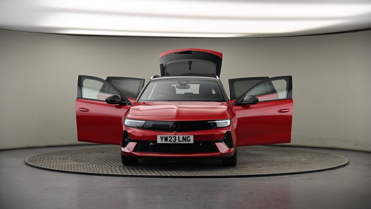 More views of Vauxhall Astra