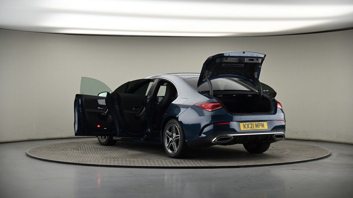 Mercedes-Benz CLA Image 7