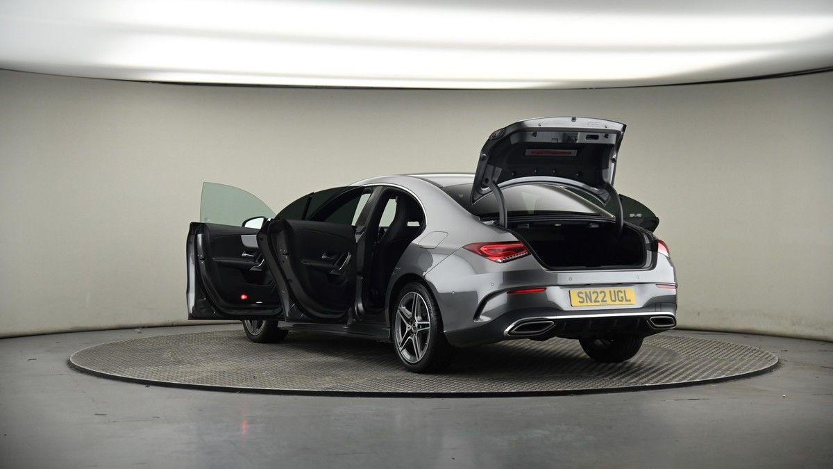 Mercedes-Benz CLA Image 8