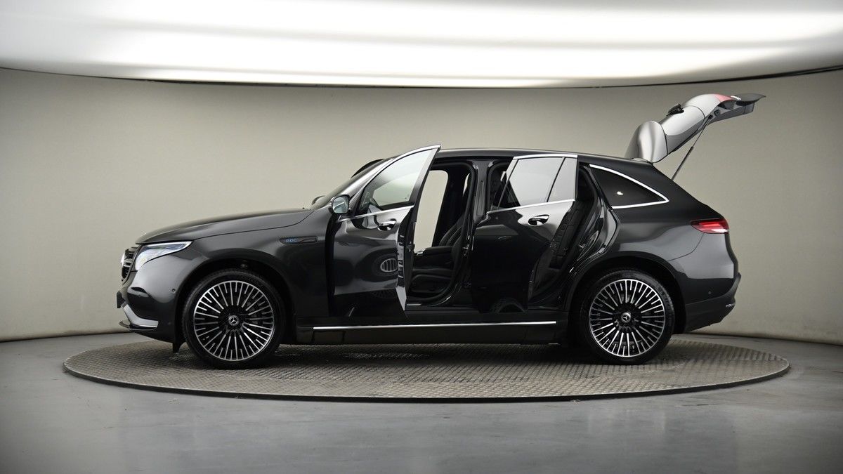 More views of Mercedes-Benz EQC
