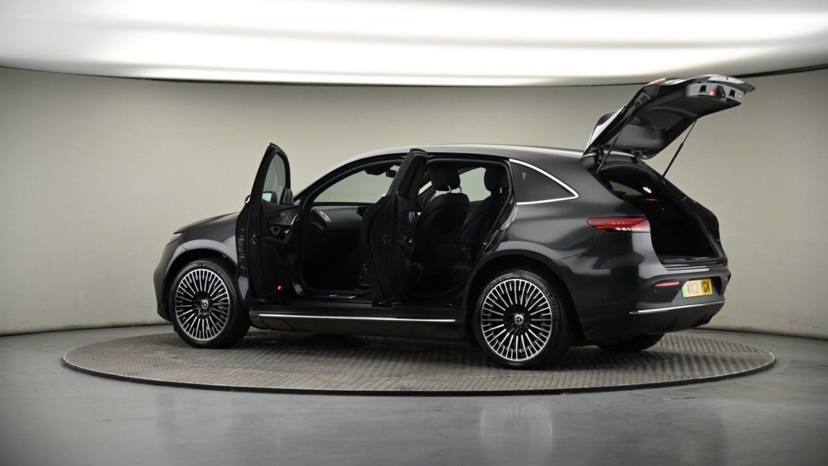 More views of Mercedes-Benz EQC