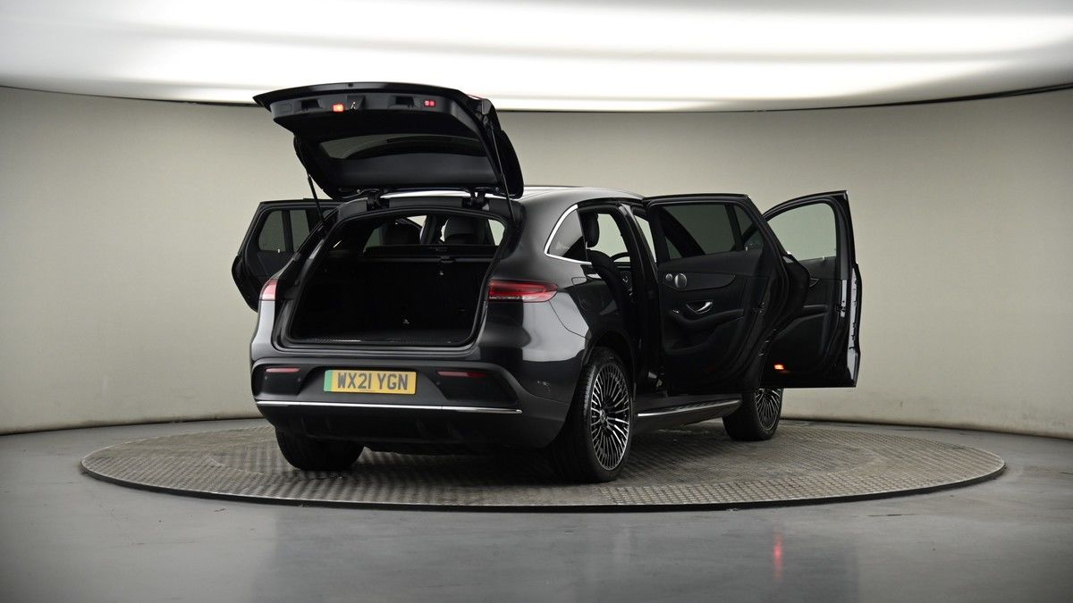 More views of Mercedes-Benz EQC