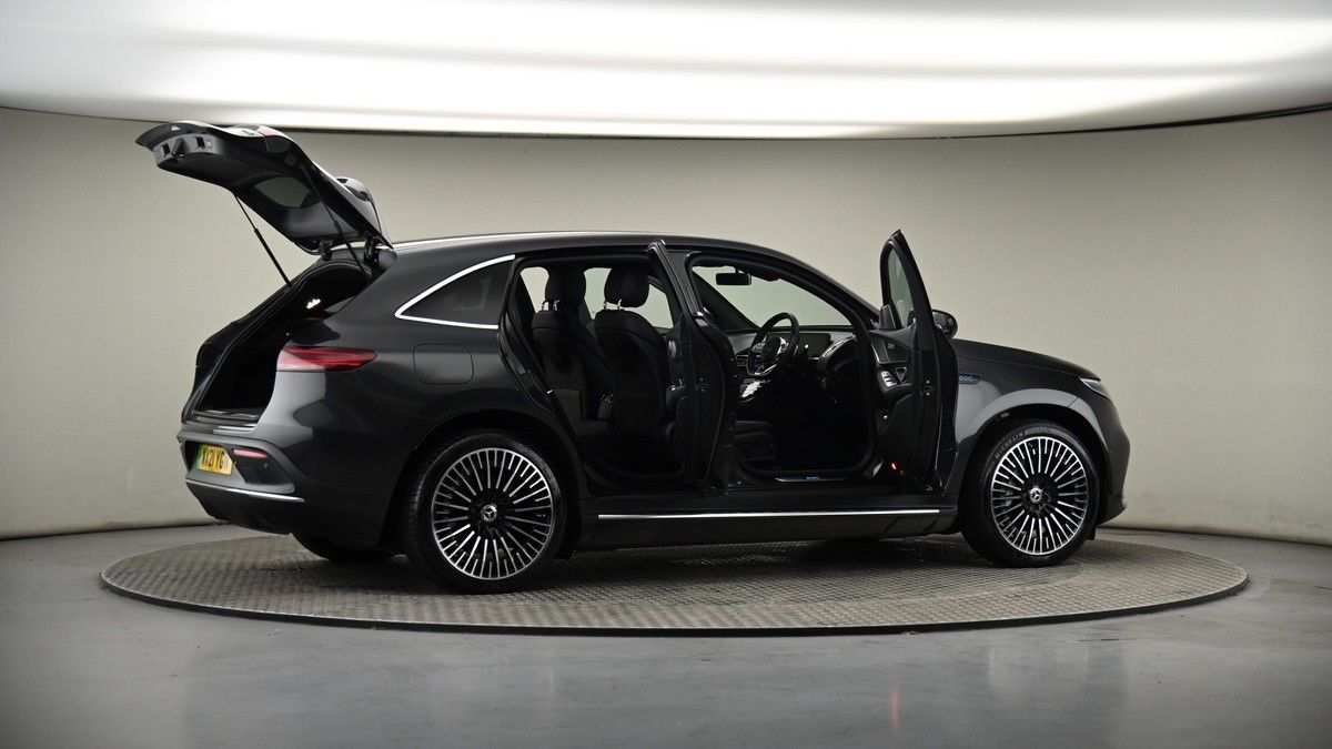 More views of Mercedes-Benz EQC