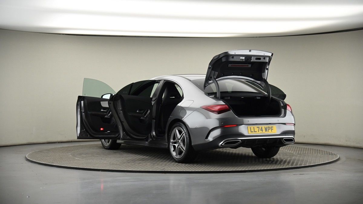 Mercedes-Benz CLA Image 7