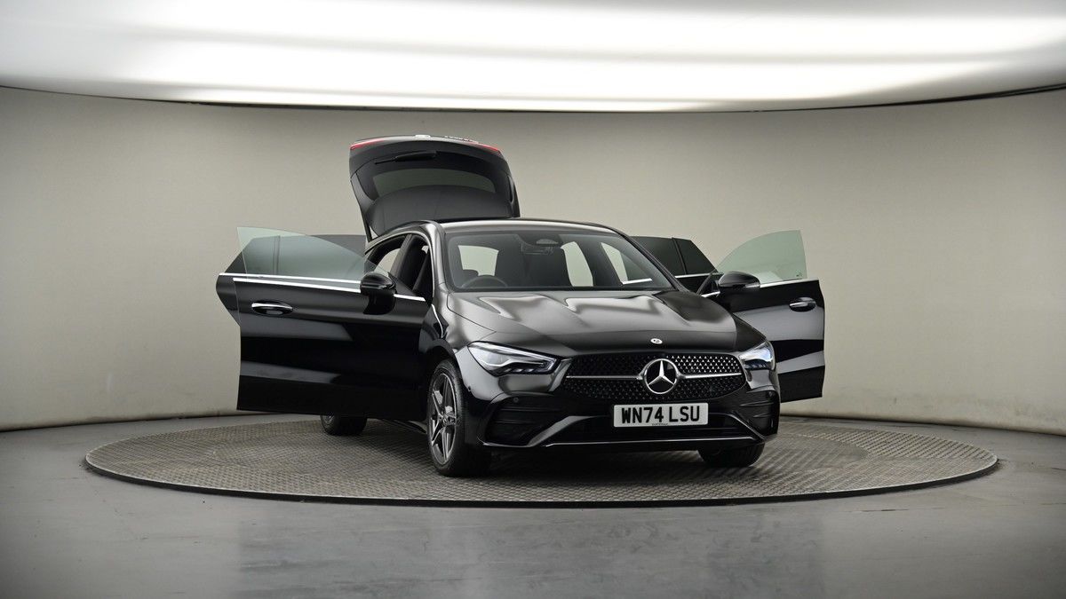 More views of Mercedes-Benz CLA