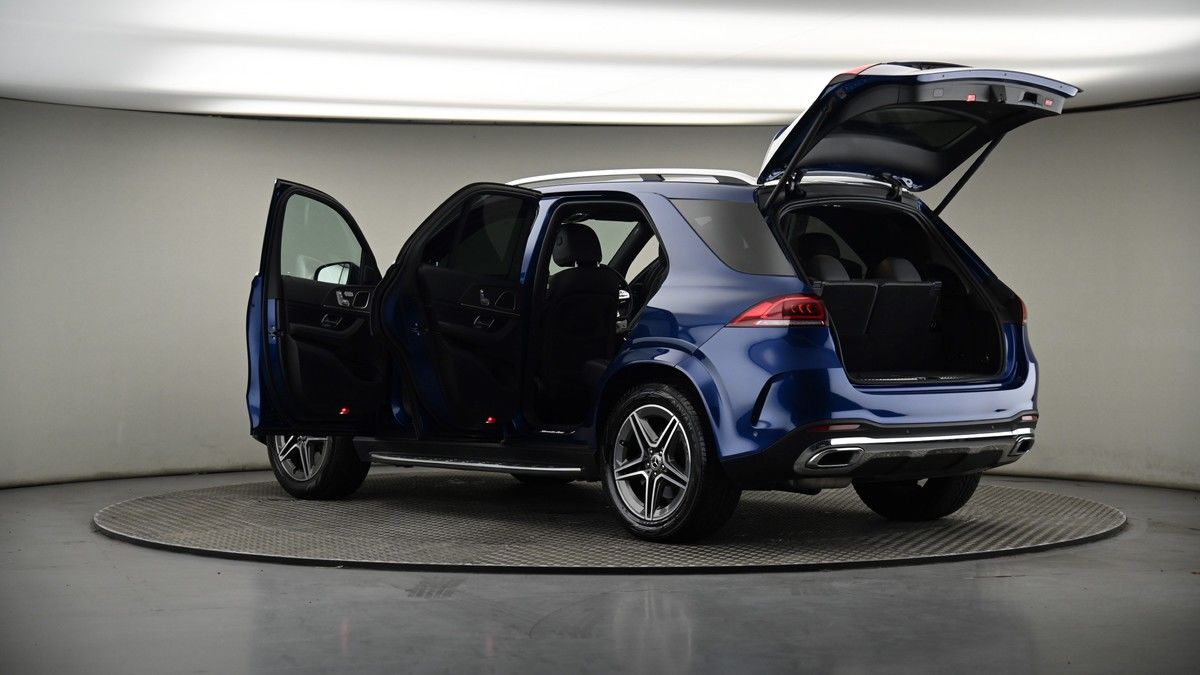 More views of Mercedes-Benz GLE