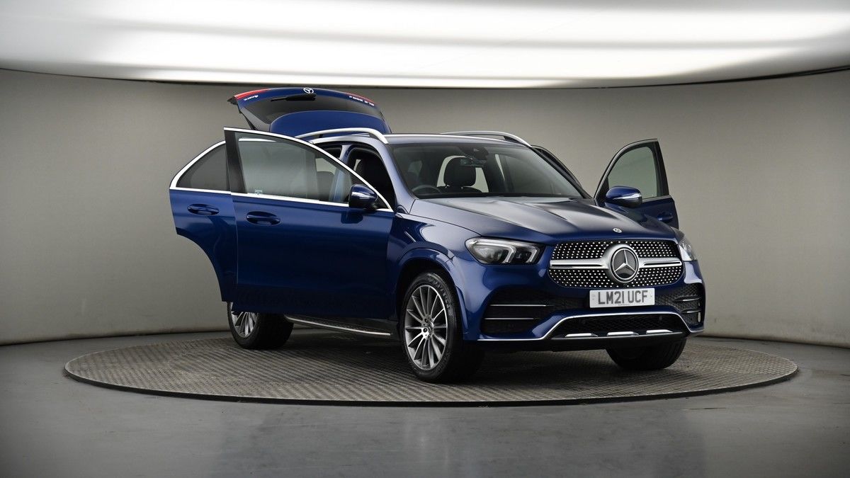 More views of Mercedes-Benz GLE