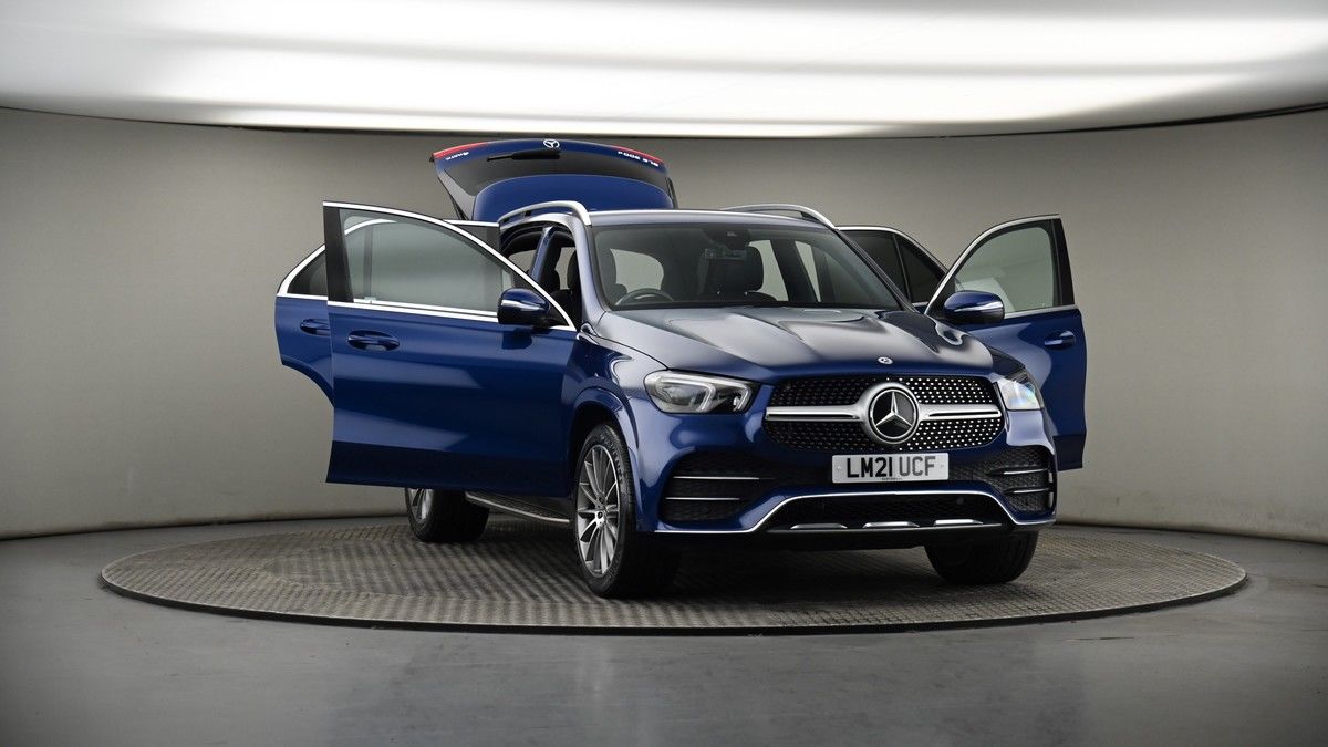 More views of Mercedes-Benz GLE